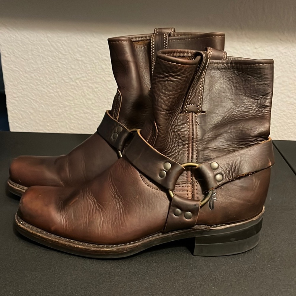 Frye Women’s Brown Leather Harness boots Moto Size 9 M